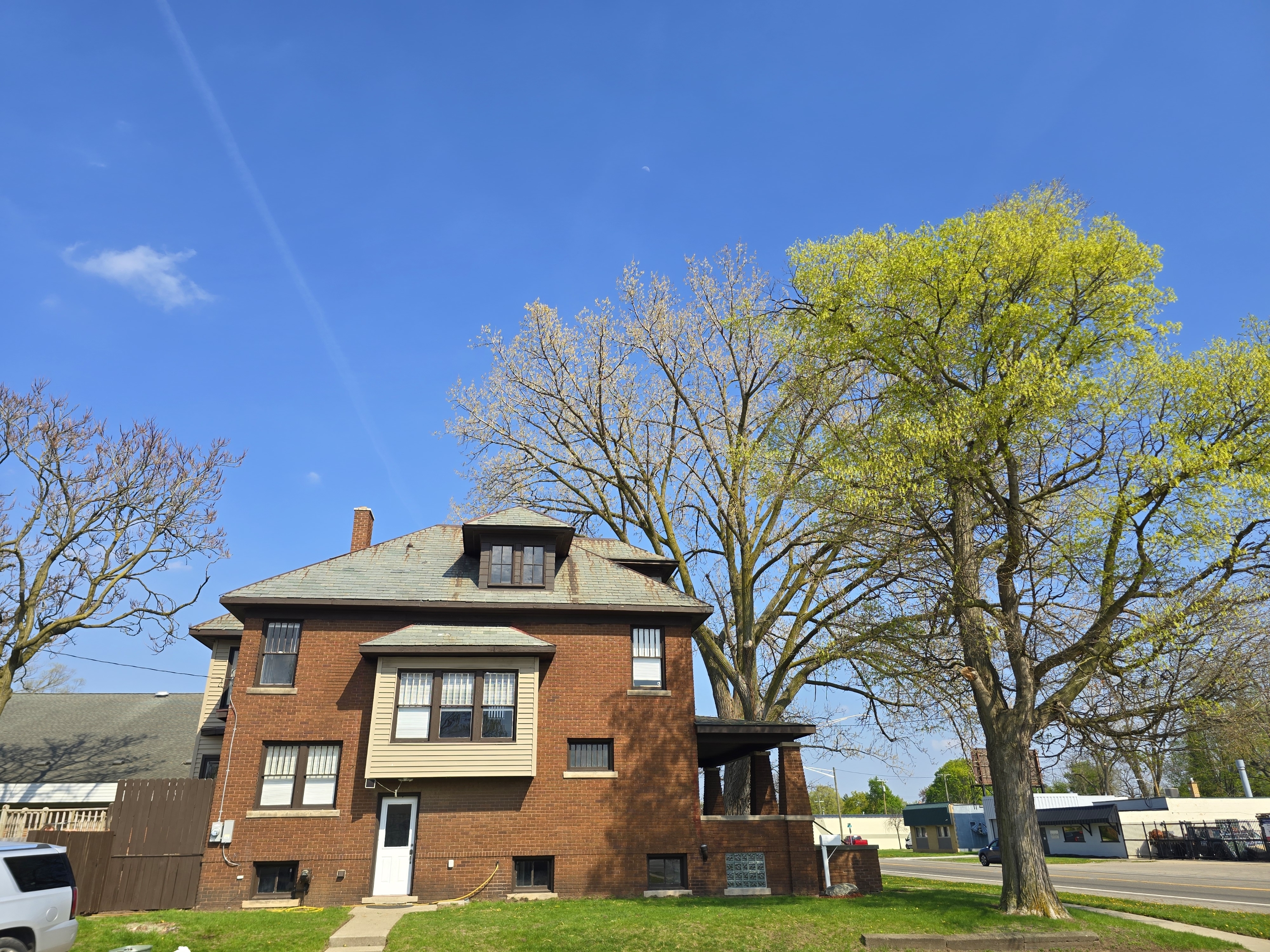 Property thumbnail image